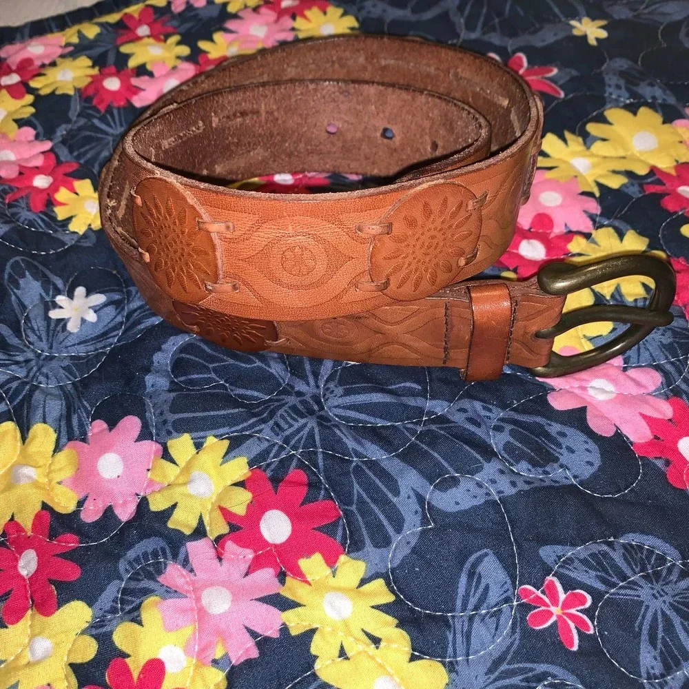 Fossil genuine leather